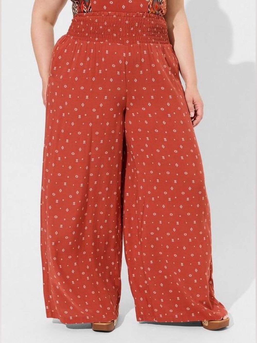 Torrid Pull-On Wide Leg Challis Smocked Waist High-Rise Pant Bossa Nova Geo 3X